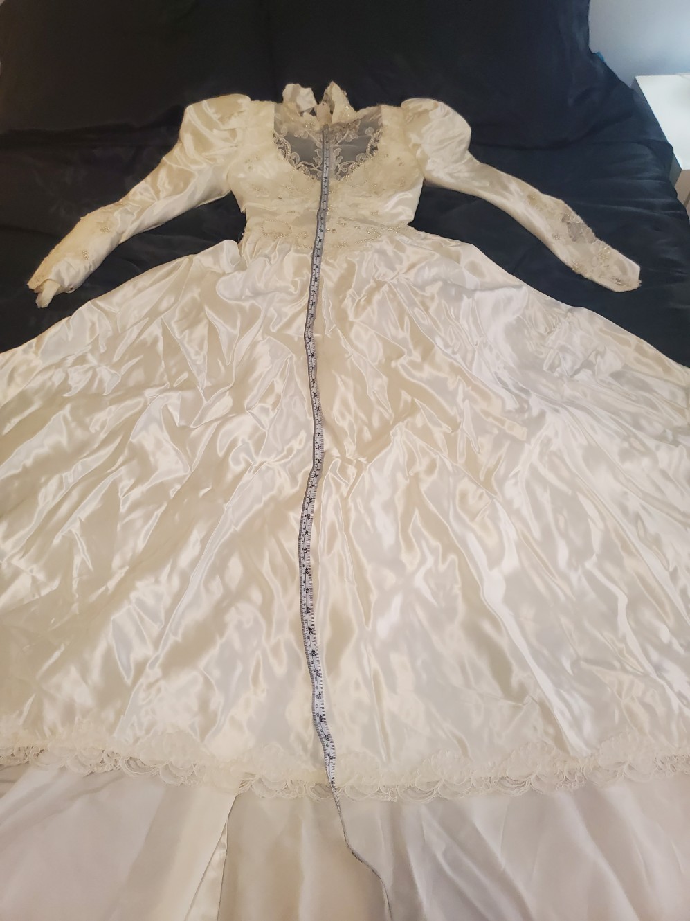 Vintage 80s Wedding Dress Sz Medium (12P?) Acetate Satin Long Sleeve High Neck