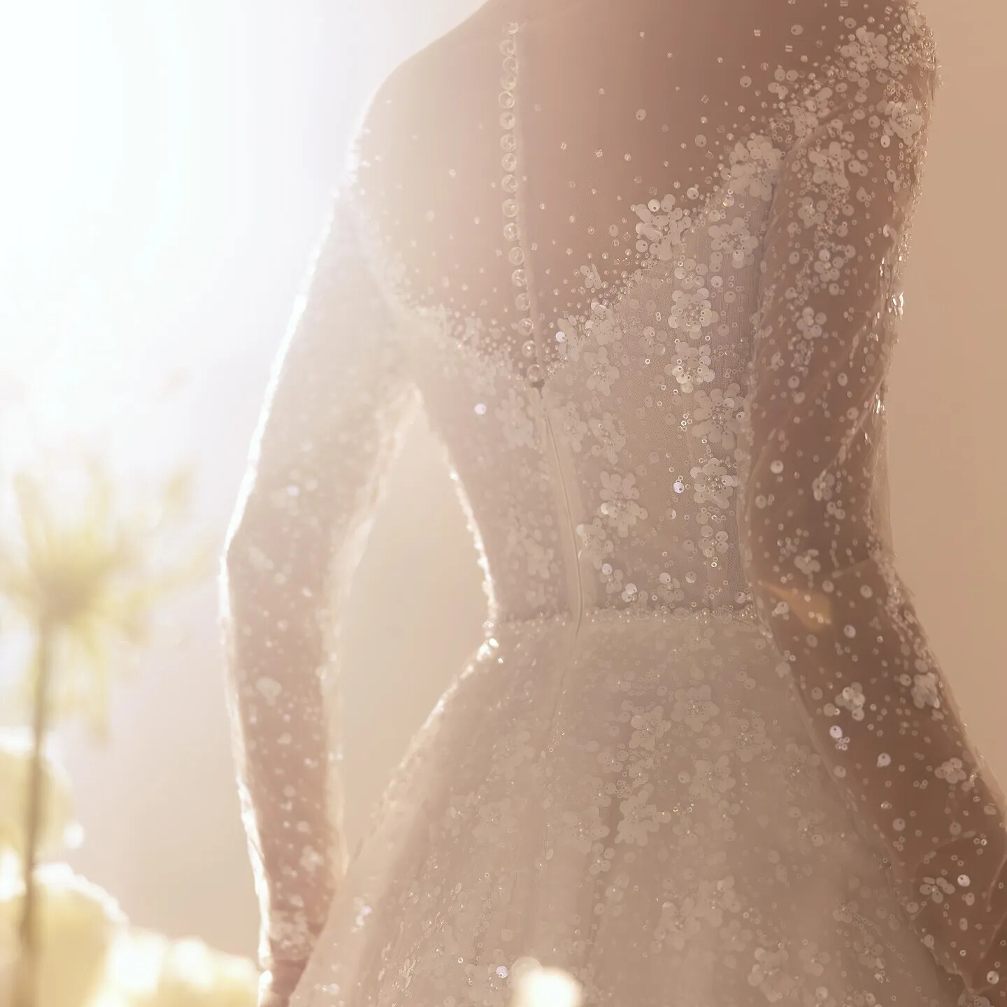 Glitter Sequin Lace Wedding Dresses Illusion Beading Long Sleeves Bridal Gowns