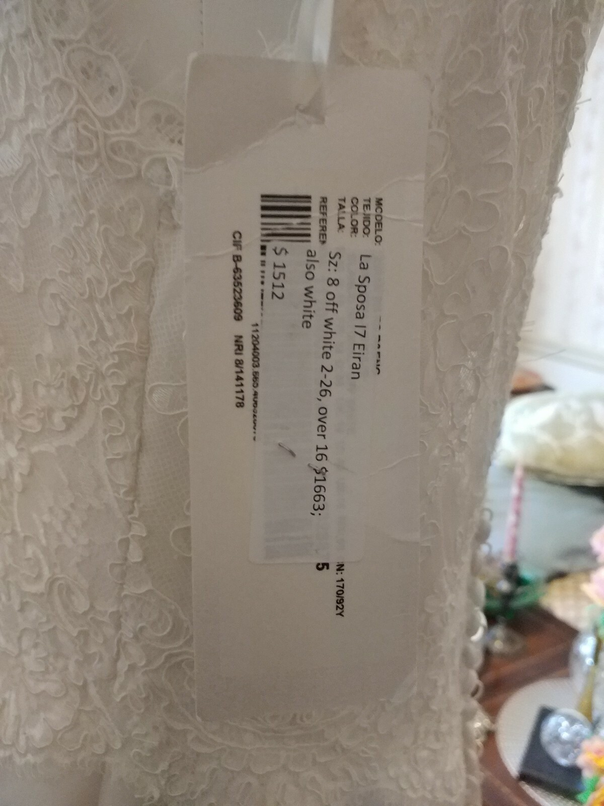 La Sposa Wedding Gown Eiran sz 8 off-white long satin & lace dress