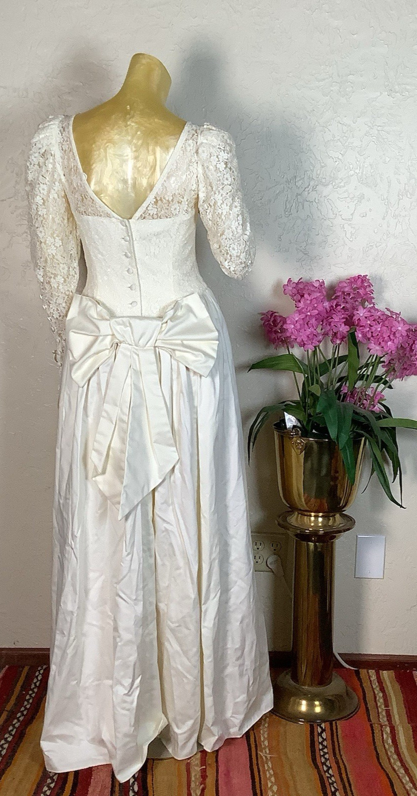 MINT Vintage 1992 Laura Ashley Cotton Sateen Wedding Dress with Veil & Catalog