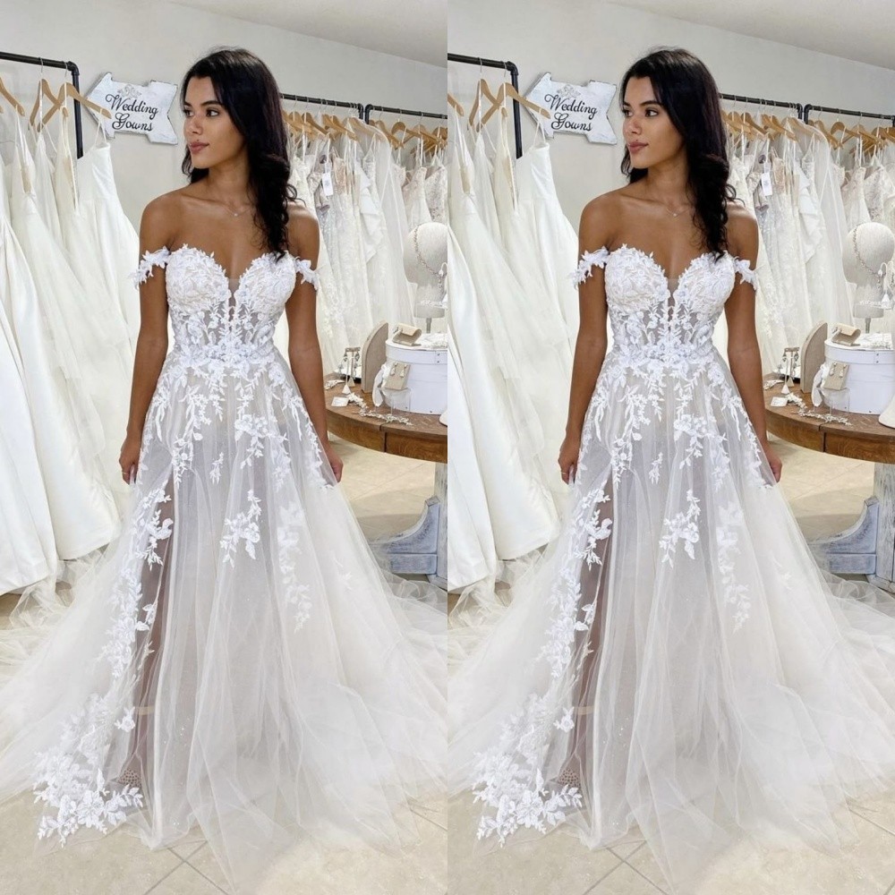 Beach Wedding Dresses Side Slit Off Shoulder Lace Sweep Train Boho Bridal Gowns