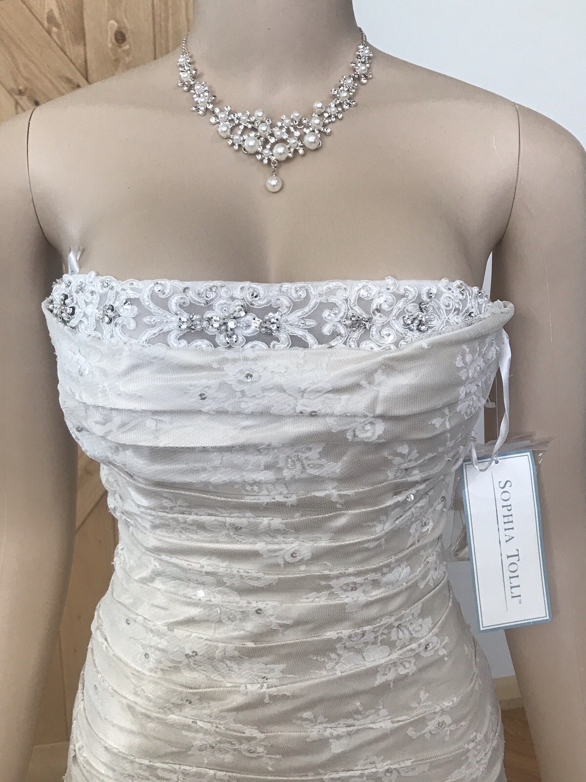 Modern & Classy Sophia tolli wedding Gown Light Gold. Size 10. NWT