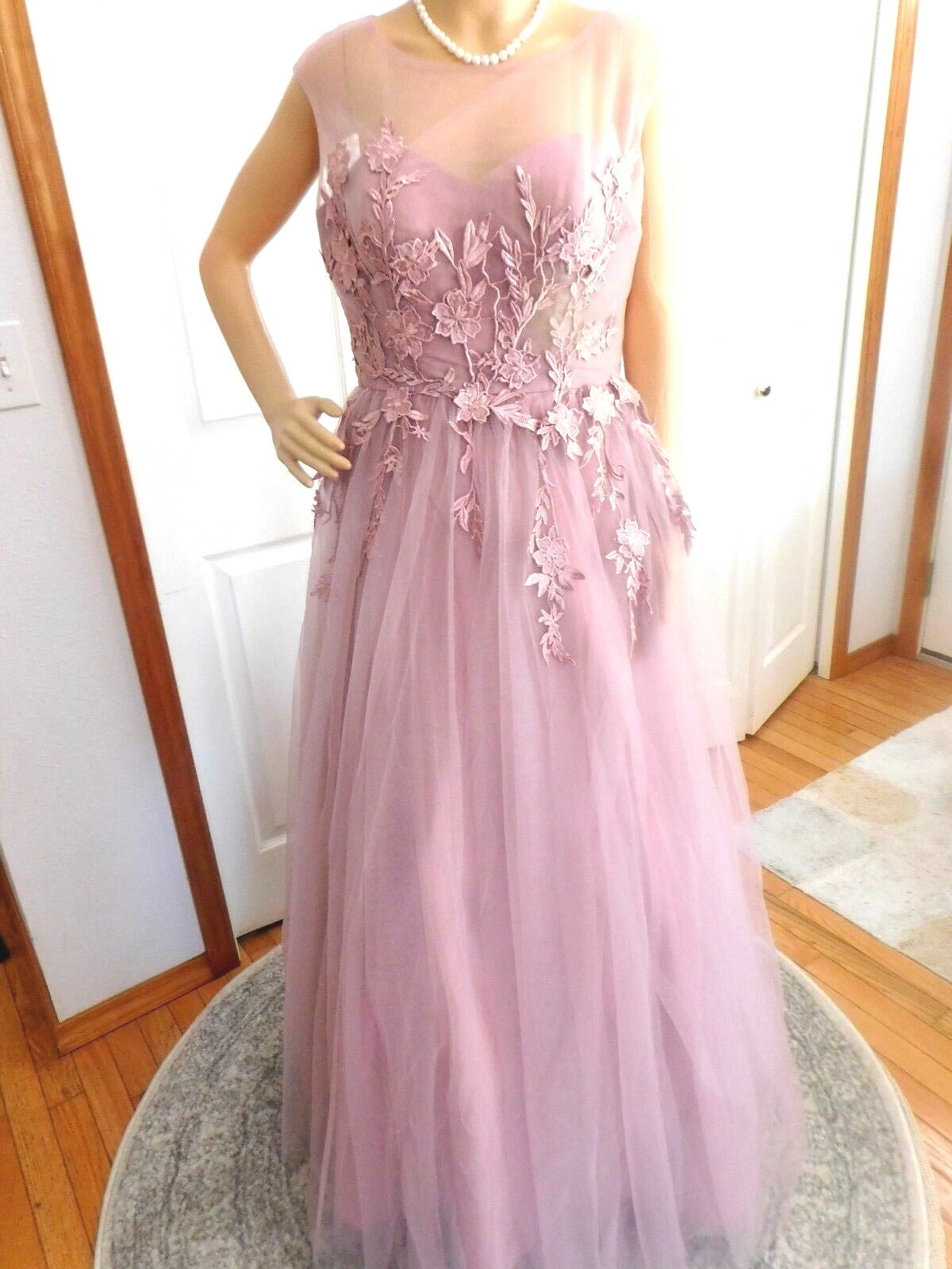 Vintage Floral Embroidered Mesh Sleeveless Polyester Cotton Wedding Dress XL