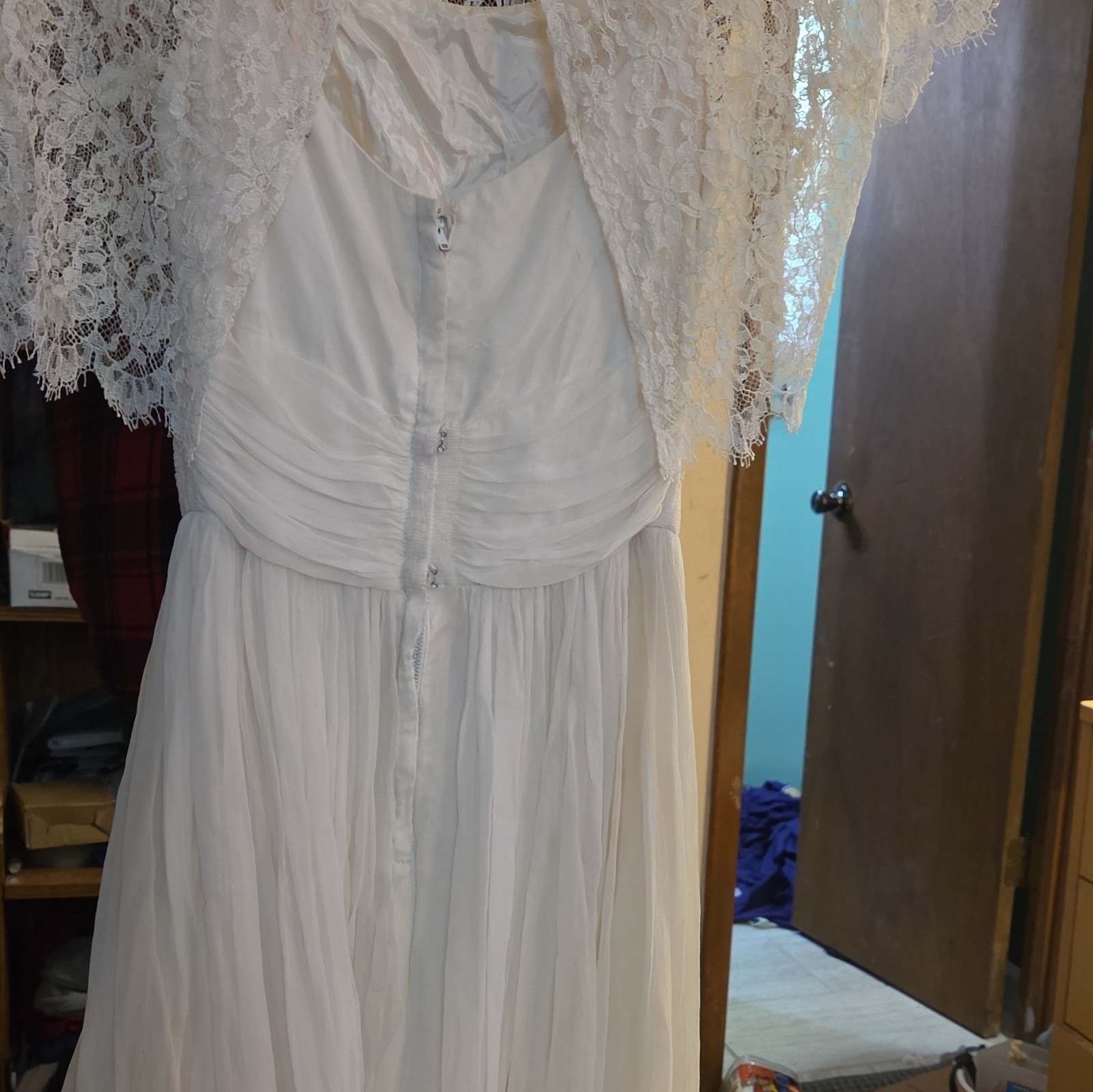 Union Label White Lace Wedding Dress, Lace Sleeves, Front Buttons, Back Zipper