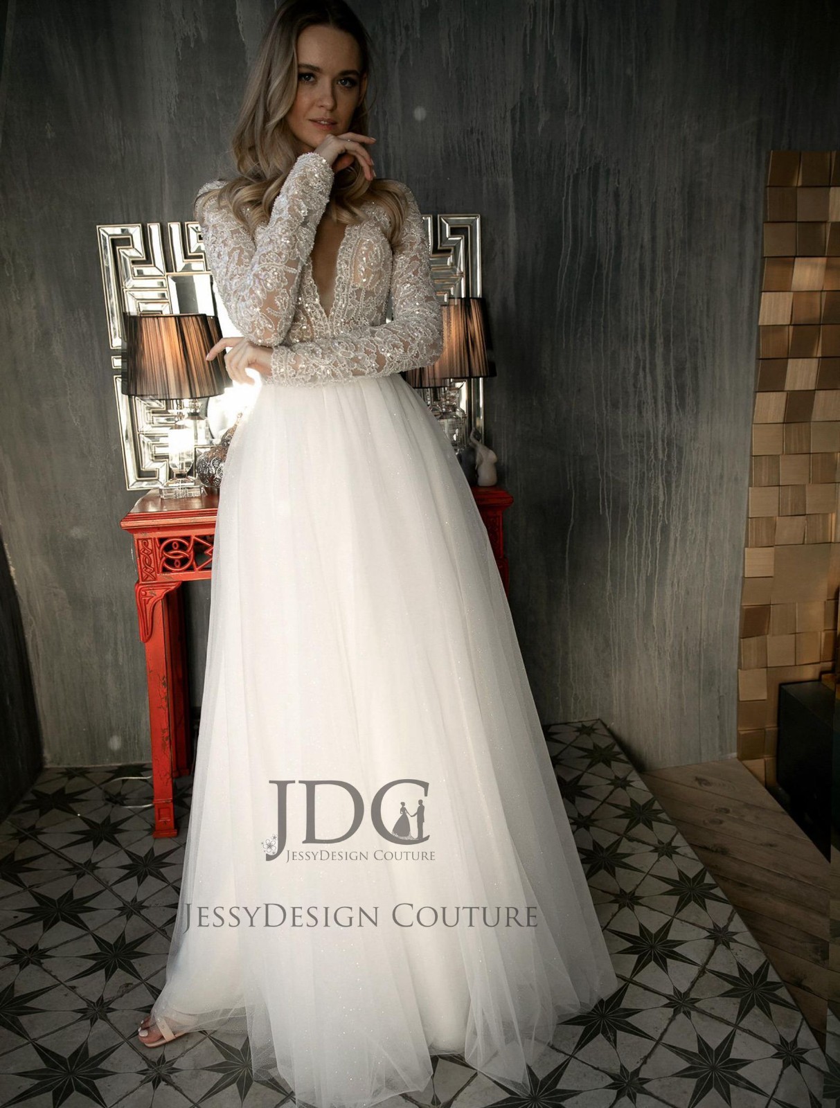 New Ivory Skin Glitter Wedding Dress Bridal Gown Long Sleeve Beaded Buttons A-Line