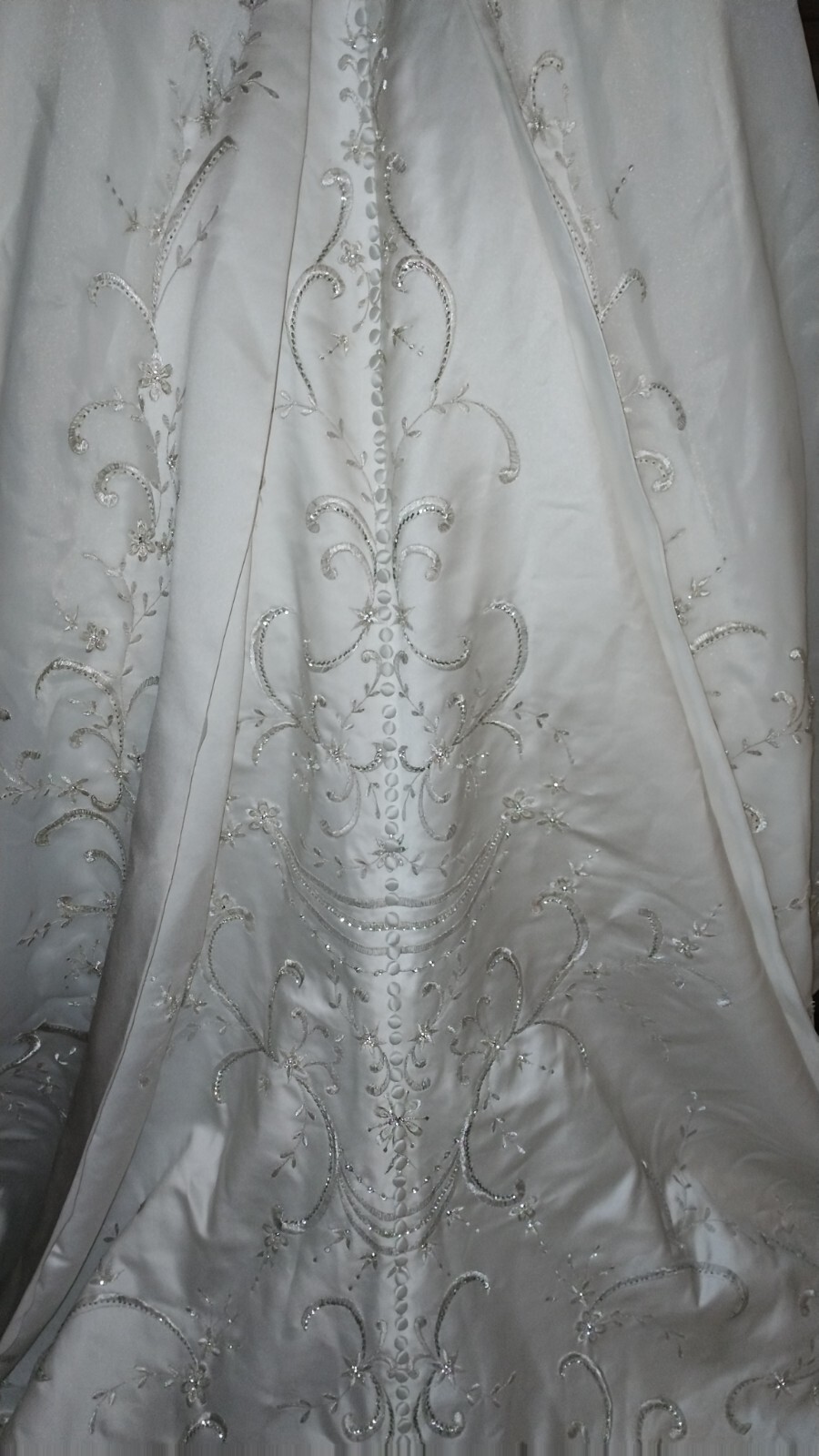 JASMINE HAUTE COUTURE BEADED RHINESTONE WEDDING DRESS BUTTON EXCELLENT PRICE!