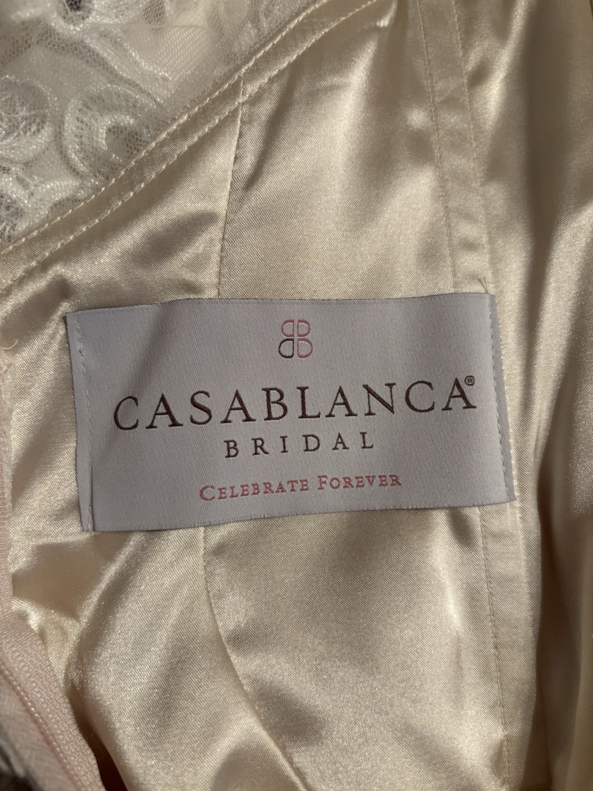 Casablanca Bridal 2228 Belladonna Lace Wedding Dress Size 10 Ivory