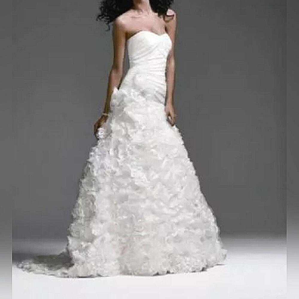 Galina Signature Ivory Strapless Embellished Floral Applique Bridal Gown Sz 16