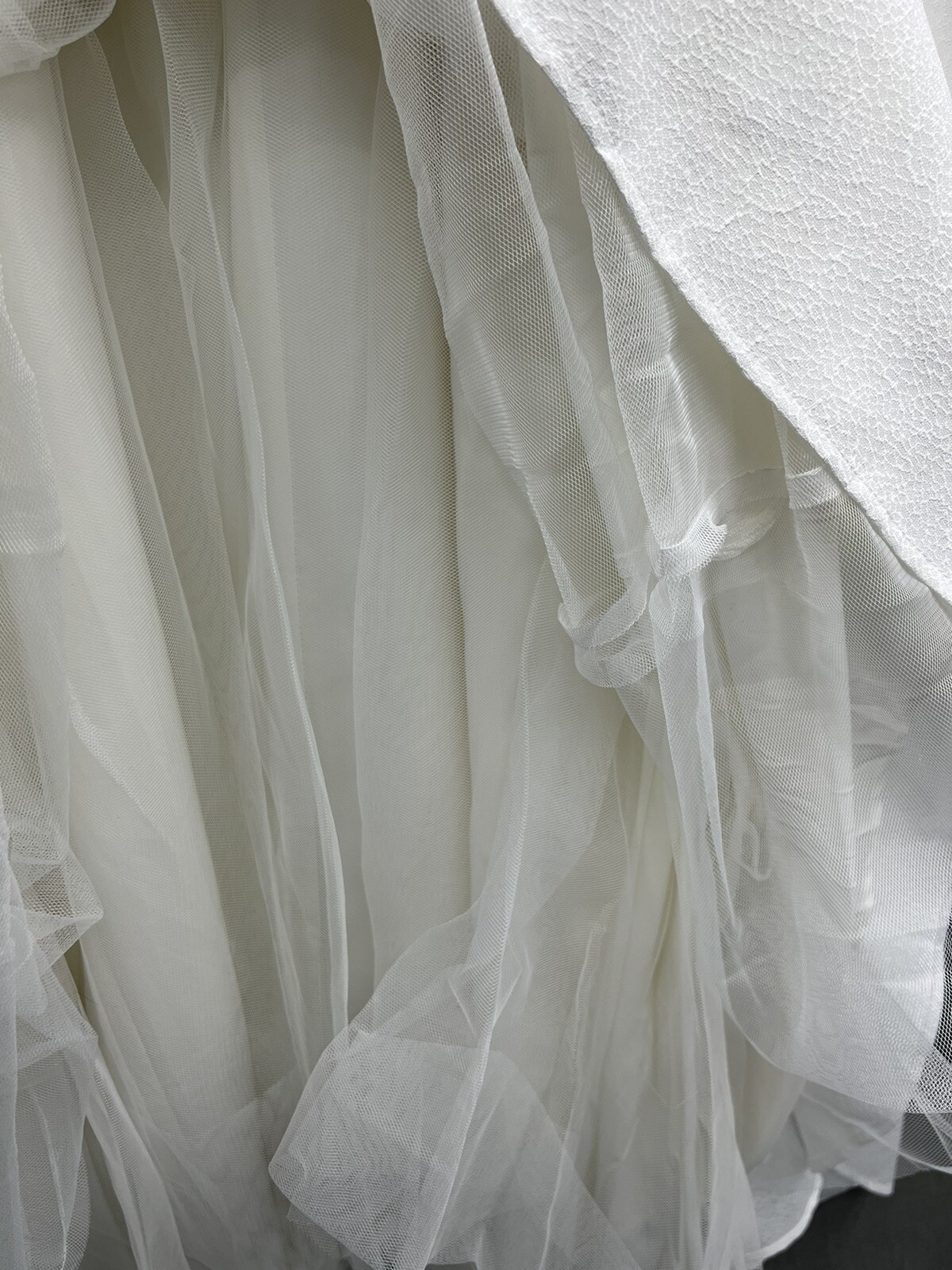 Torrid Women’s 18 Wedding Gown Dress Off White Jacquard Sweetheart Corset Back