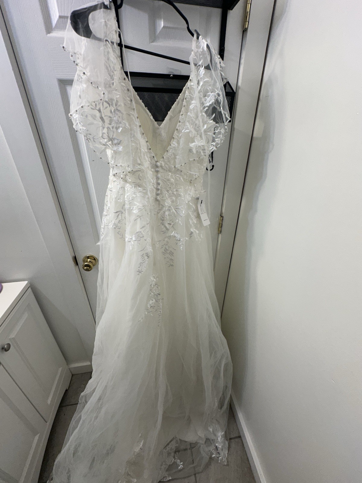 Wedding Dress Ivory Layered Tulle size 8