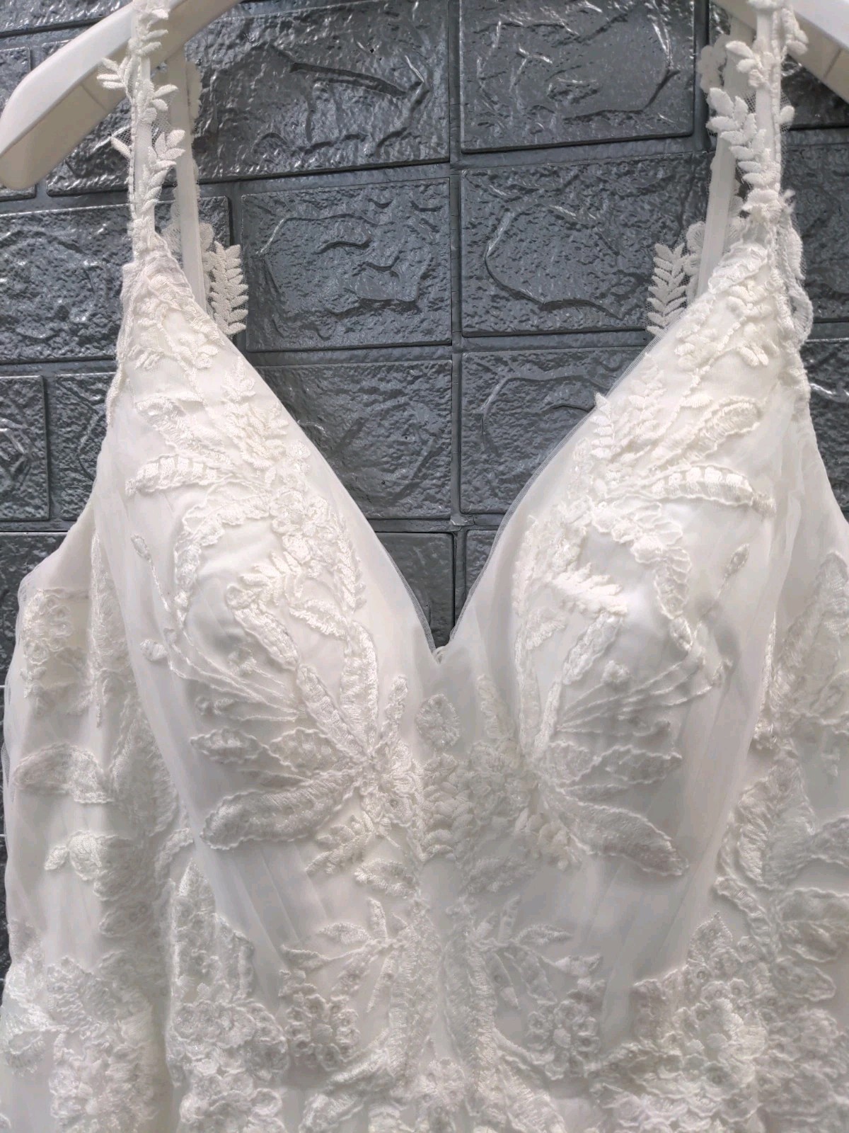 New Azazie Bridal Delania Diamond White Champagne Sequins Tulle Dress Size 10