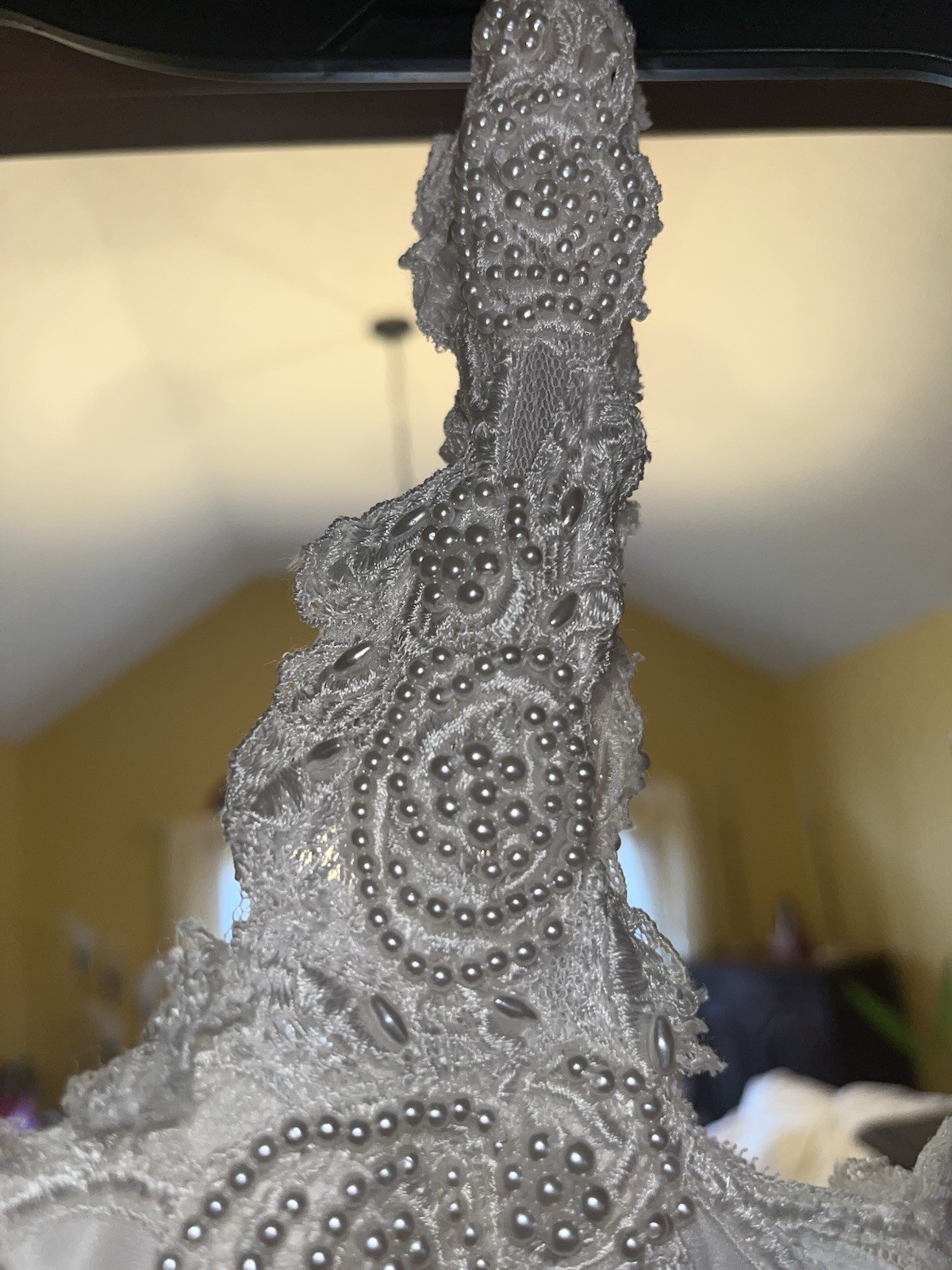 Vintage Jasmine Wedding Gown/ Dress Size 8 White Beaded Style S97S5 NWT