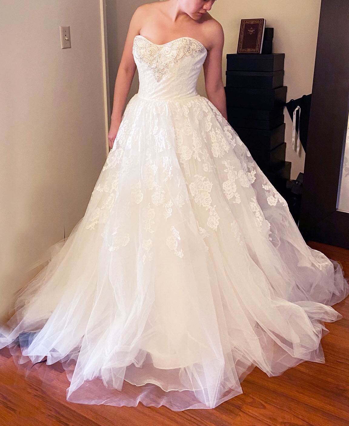 Casablanca Brand new 15A-050 Sweetheart Beaded Lace Princess Wedding Dress