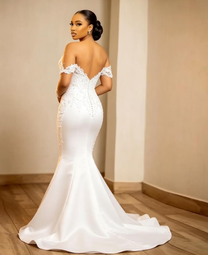 White Mermaid Wedding Dress Off Shoulder Lace Long Sleeves Backless Bridal Gown