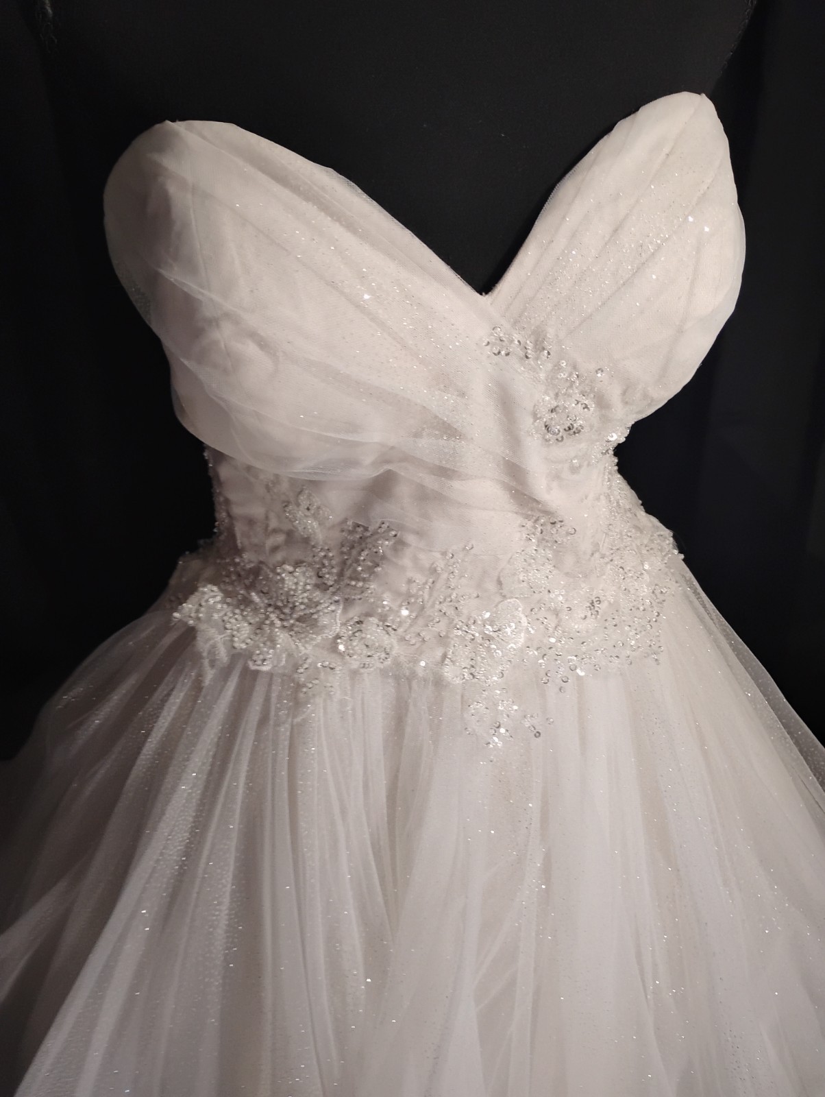 Allure Couture Style 9777 Sz 12 Sopsticated Shimmer Princess Wedding Gown