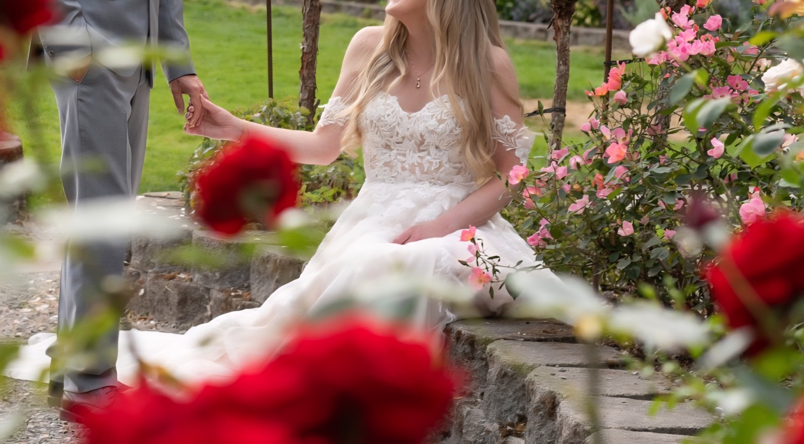 Wedding Dress Size 8 Champagne/Blush/Ivory/Nude Pre-owned Professionally Cleaned