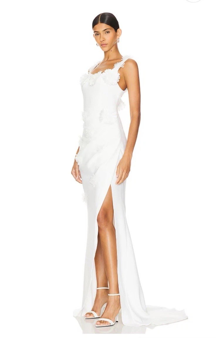 Elliatt Charlotte Gown in Ivory Floral Lace Bride Bridal Women’s Dress Size XXS