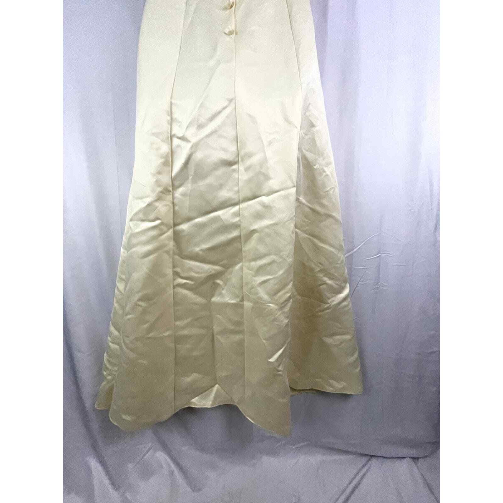 Jessica McClintock Off Shoulder Champagne Satin Wedding Gown Dress Sz 10 Beaded