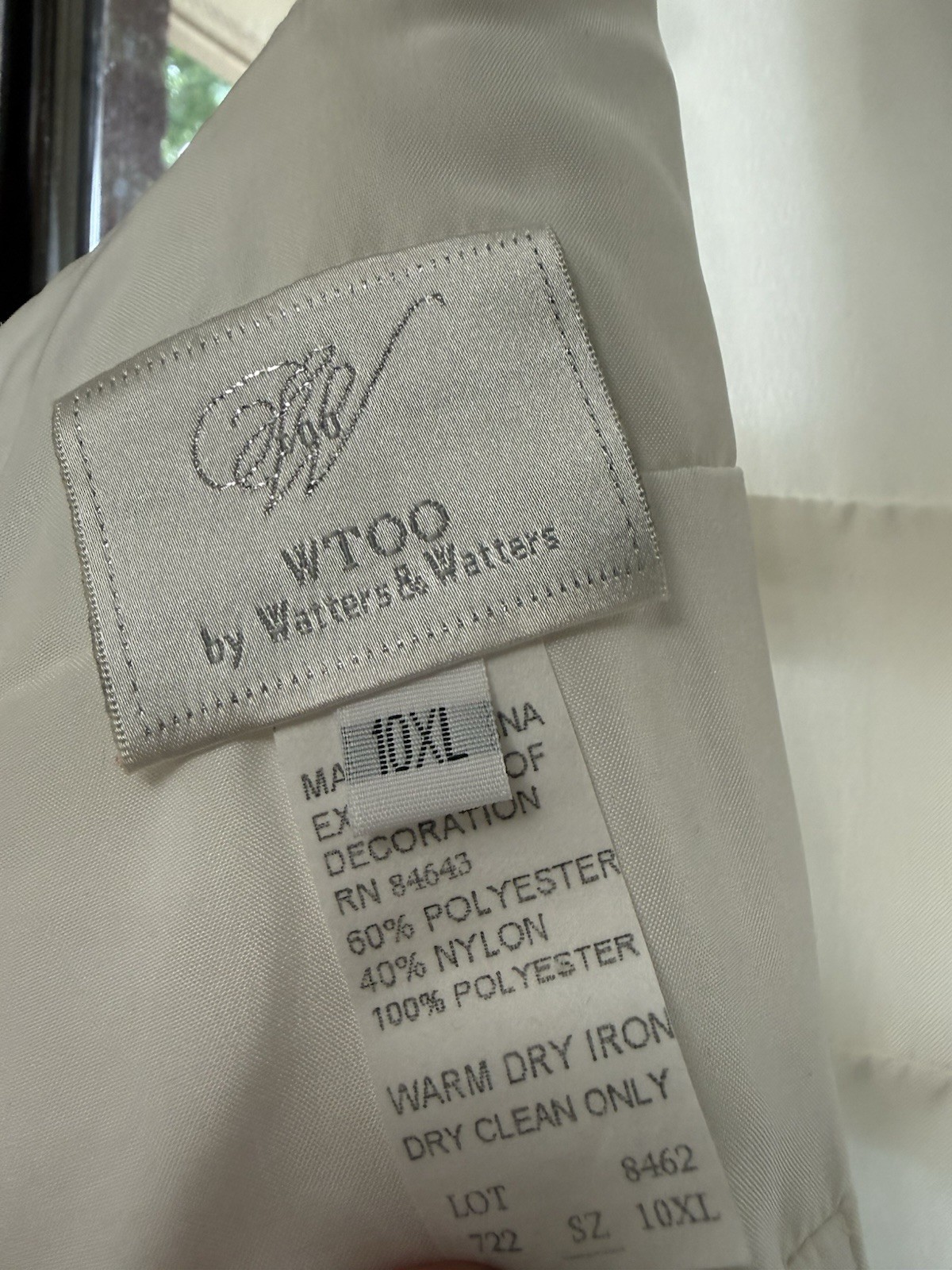 Wtoo by Watters Wedding Gown Size 10XL. Dress Is Already Dry Cleaned And Ready.