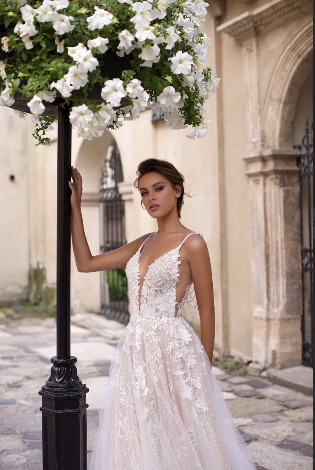 Wedding Dress, Size 12 (street 8) Style: Liretta, Liberica LR18037.00.17