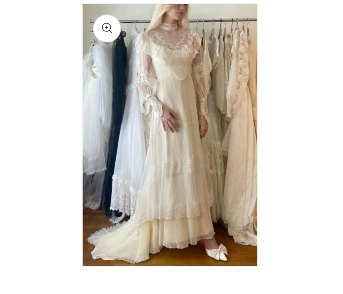 1950s Vintage Light Champagne Wedding Dresses Long Sleeve High Neck Bridal Gowns