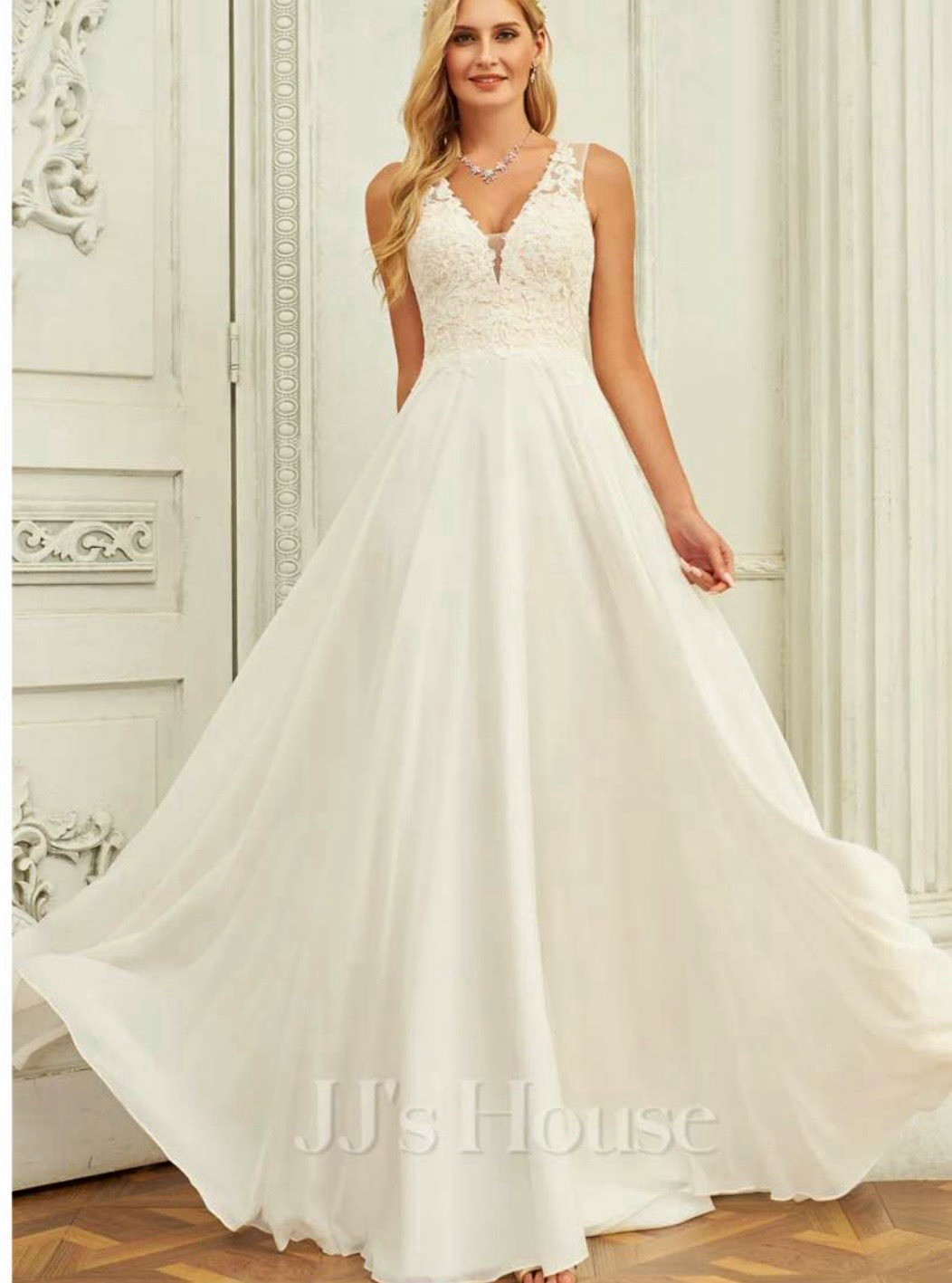 JJ’s House White Lace V-Neck Sleeveless A-Line Full-Length Wedding Dress size 12