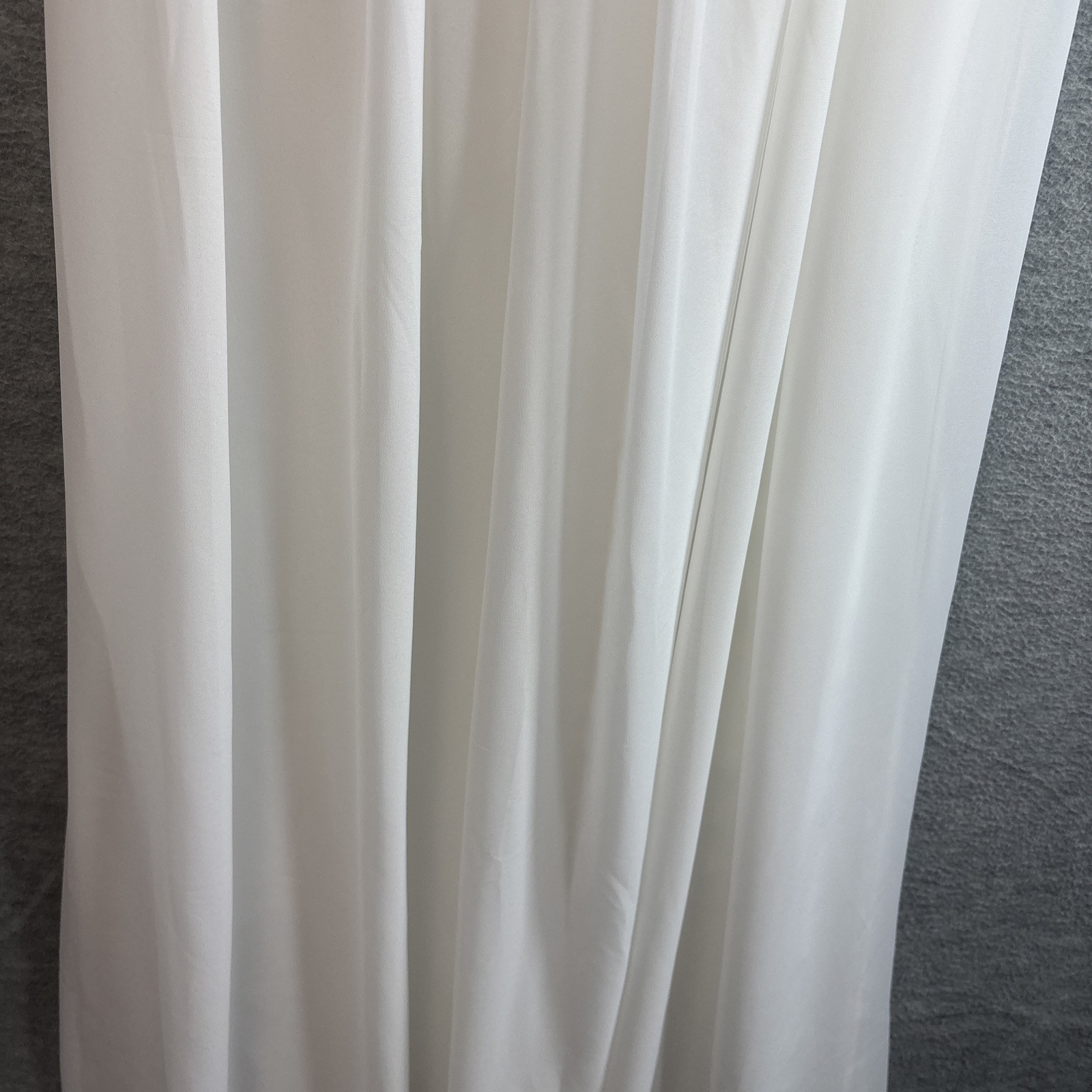 Davids Bridal Wedding Dress Size 10 Halter Embroidered Beach Minimalist sdwg0140