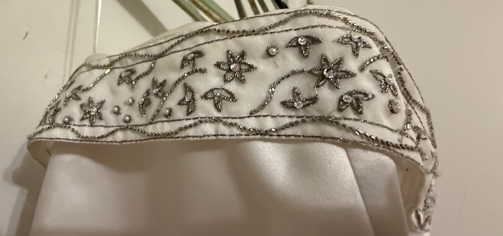Casablanca Bridal Ivory Wedding Dress Size 10 Style Design 1661