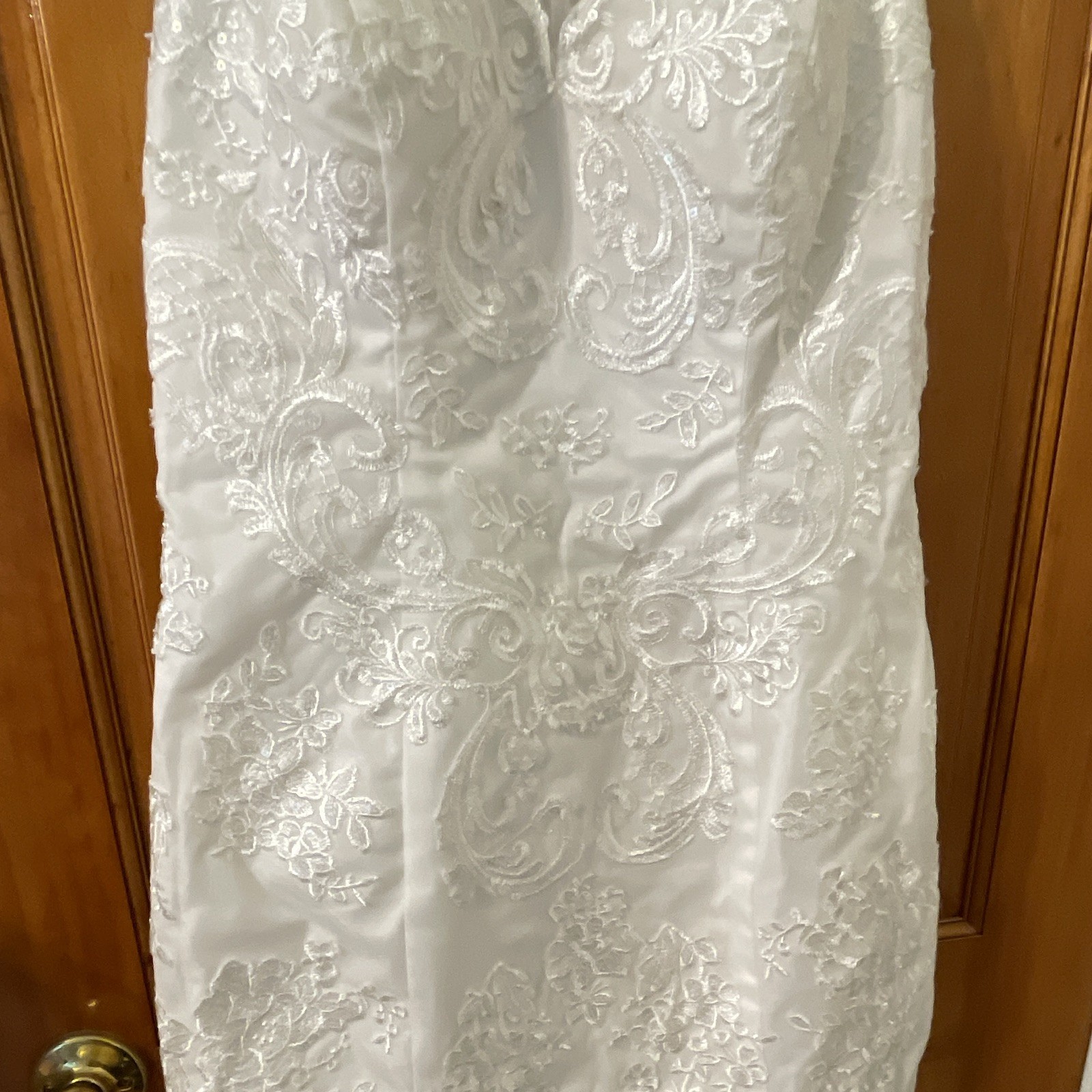 Bridal Wedding Gown Ivory Lace Halter Mermaid Dress Size 12 Button Detail Train