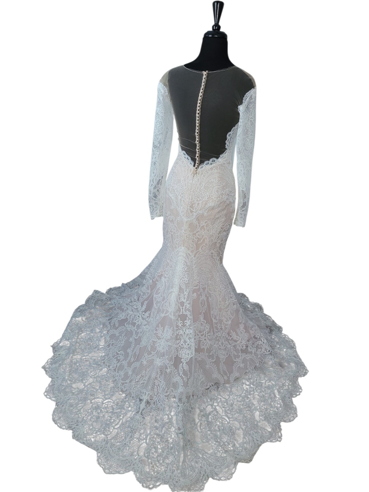 WATTERS IVORY LACE MERMAID WEDDING GOWN WOMENS SIZE 4