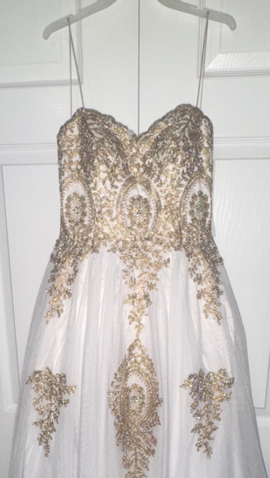 Say Yes White Gold Beaded Embroidered Sweetheart Sleeveless Ball Gown Dress 5/6