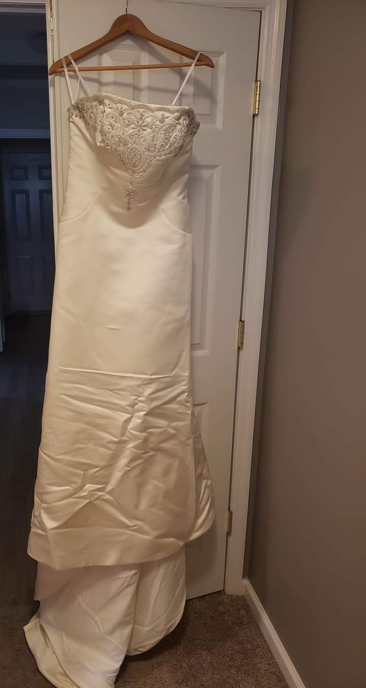 La Sposa ivory a-line wedding gown