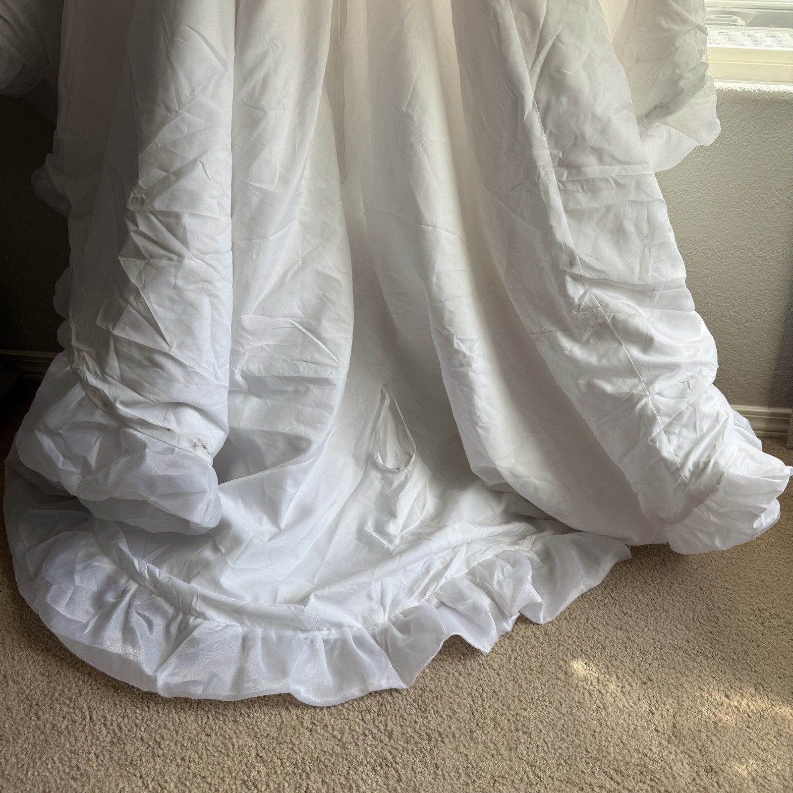 Allure Bridal Strapless Sweetheart Wedding Dress Chapel Train Satin Organza 8326