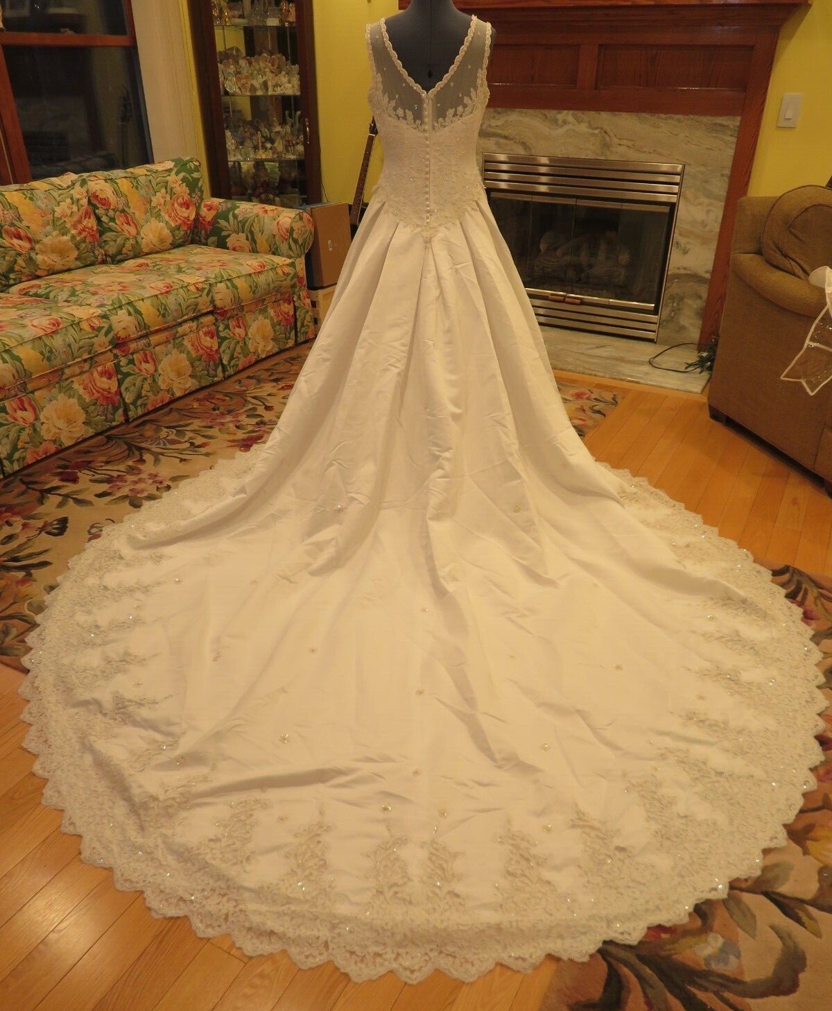 NEW Mary’s ALENCON LACE Vintage Wedding Dress PRINCESS Gown ROYAL Train FREE SHI