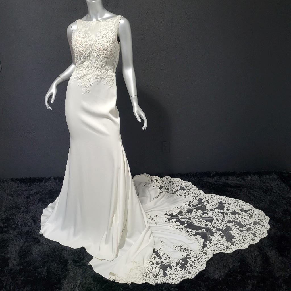 NWT~$1595~JOVANI~SZ 4~IVORY OFF WHITE LACE RHINESTONE EMBELLISHED WEDDING DRESS