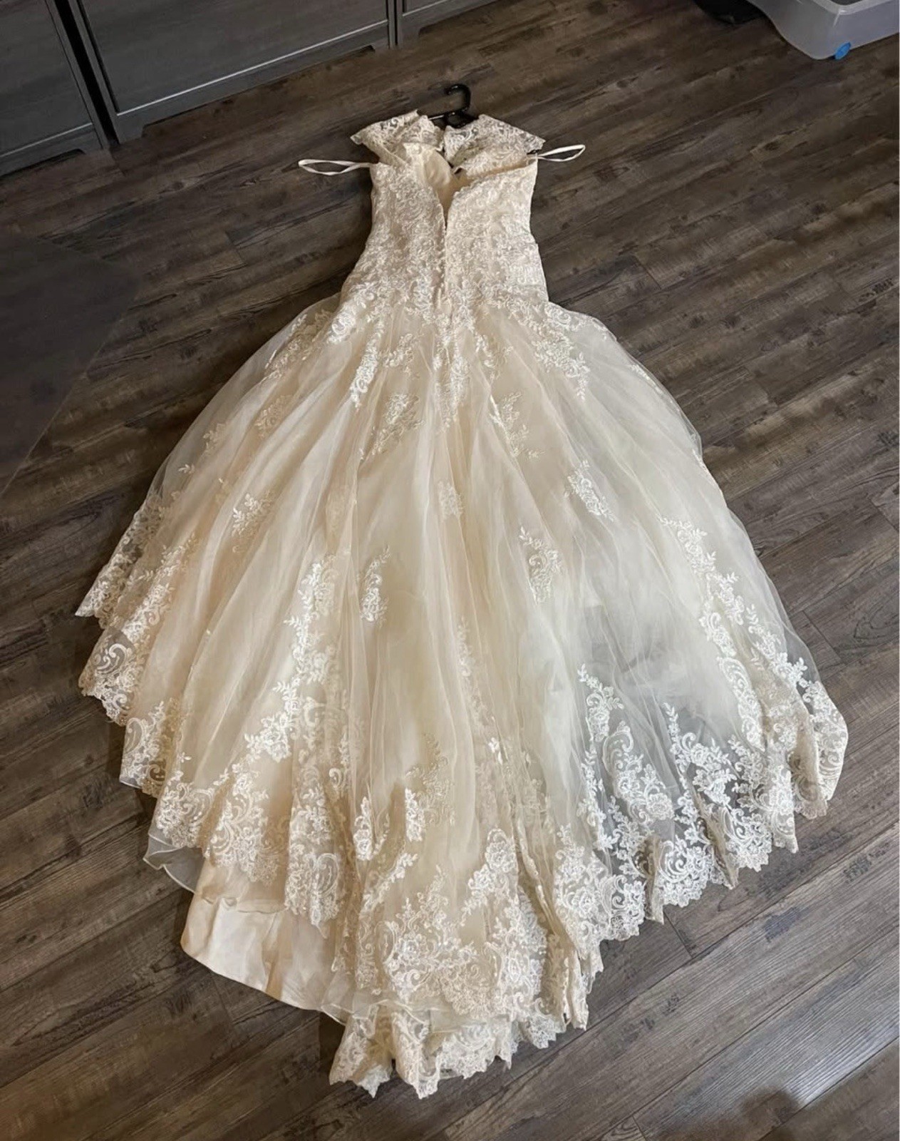 BNWT Allure Bridal Ivory Size 12