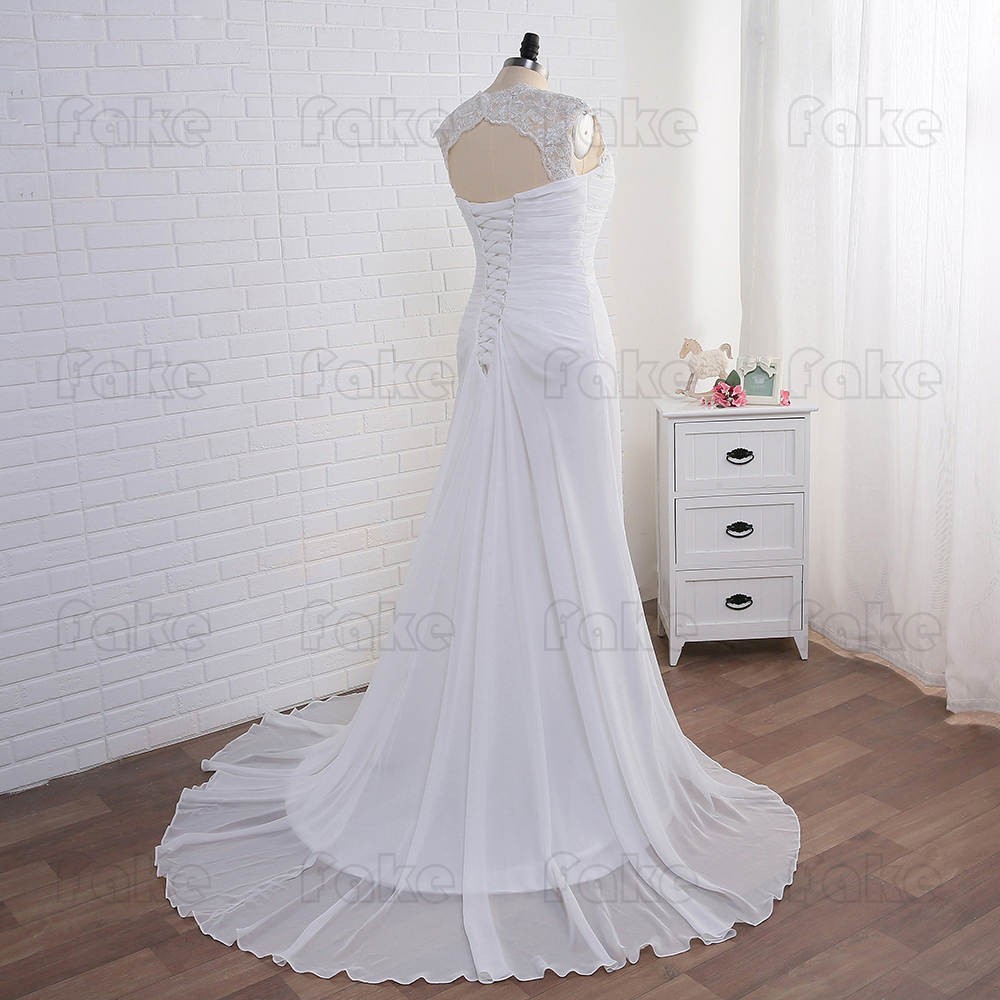 Plus Size Wedding Dresses Cap Sleeve V-neck Lace Applique Chiffon Beach Dress