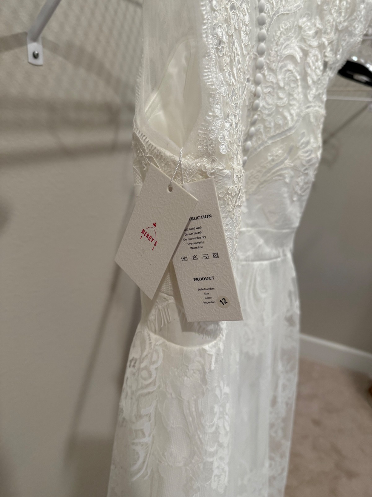 Beautiful Brand New With Tags Full Length A Line Wedding Dress Size 12
