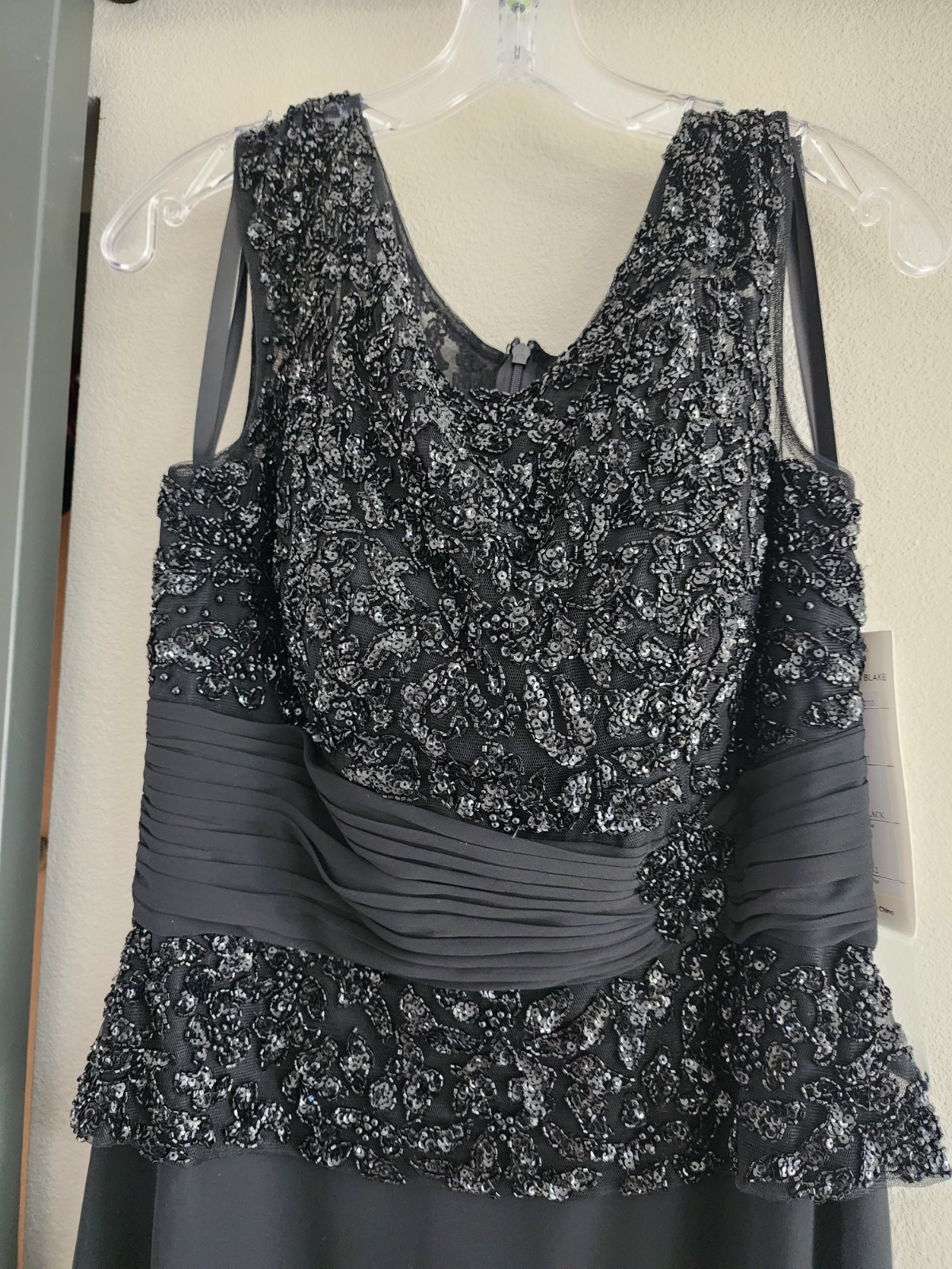 NWT Women’s Cameron Blake Formal Mother of the Bride DRESS black Size 12