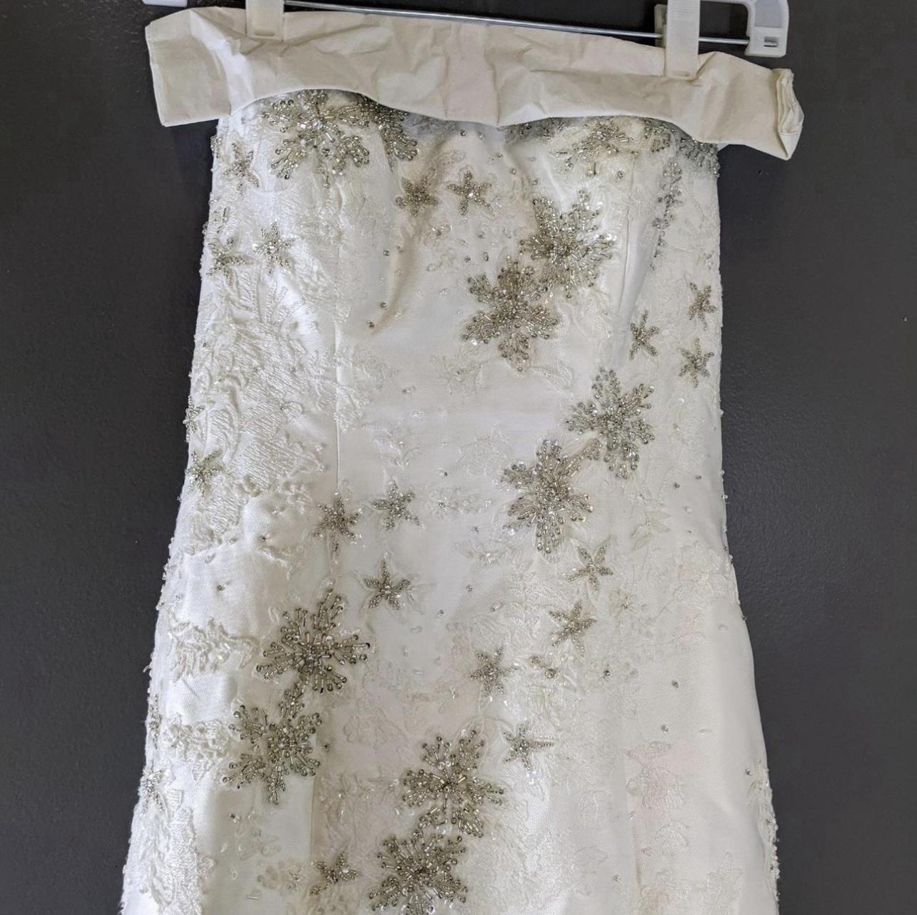 Oleg Cassini White Strapless Mermaid Corset Beaded Embroidered Gown 6 CWG482