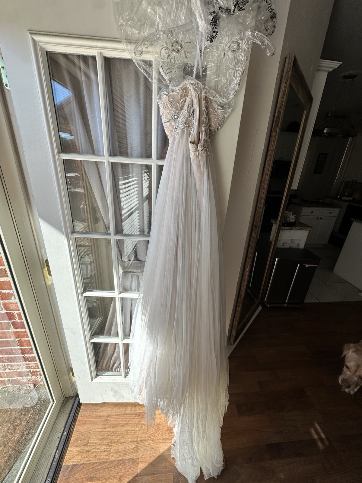 New Sample Gown Size 12 Unaltered Watters Wessex Gown Wedding Dress