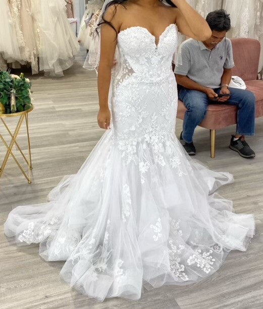 Essence Of Australia All Who Wander Wedding Dress D2908 Rare Discon Sz 12