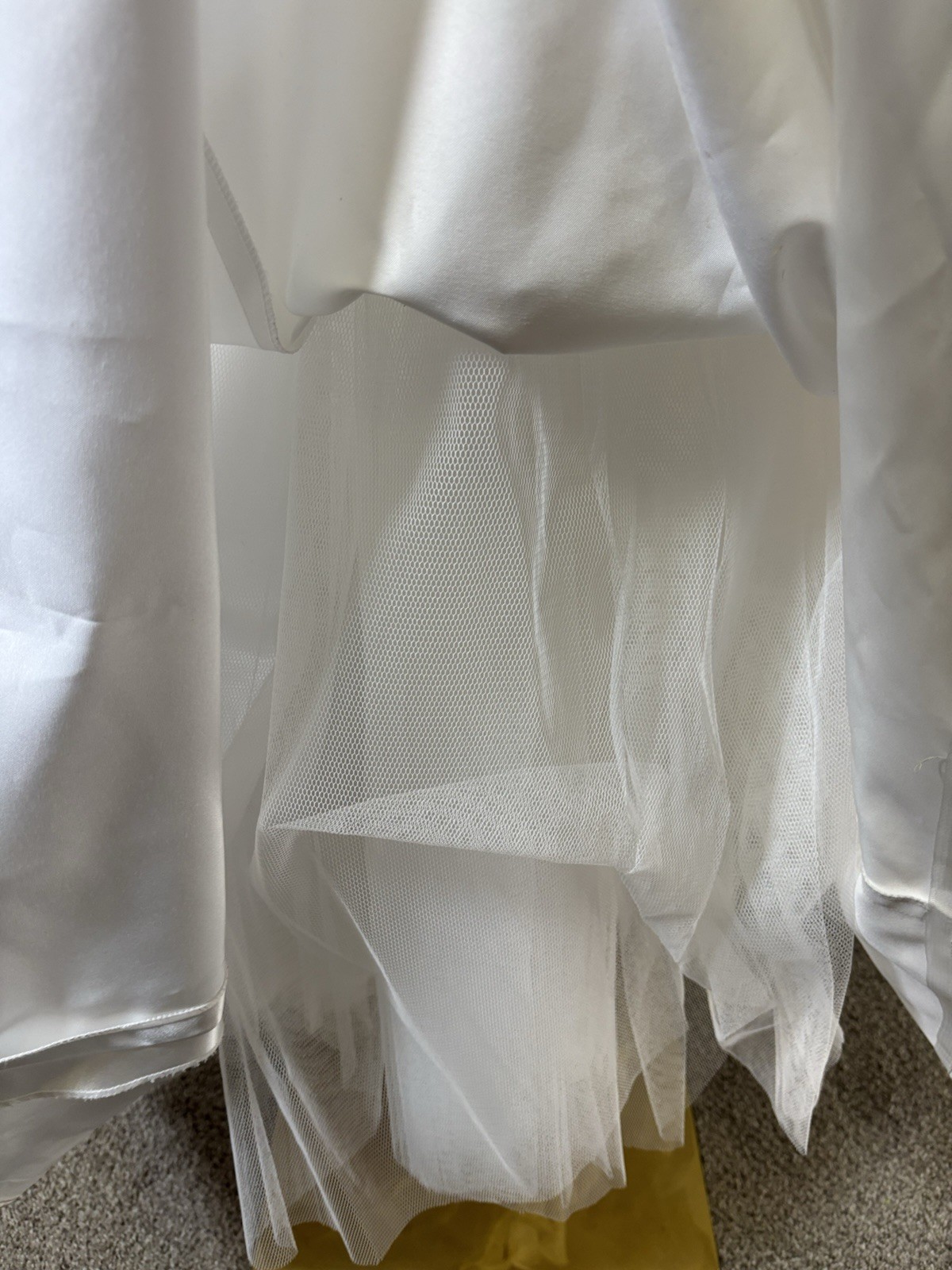 vintage Gloria Vanderbilt A-line wedding dress Size 10 Women’s With Veil
