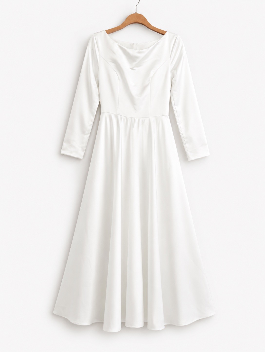 Unbranded Minimalist Wedding Dress / Long Sleeved / Solid / Size 6