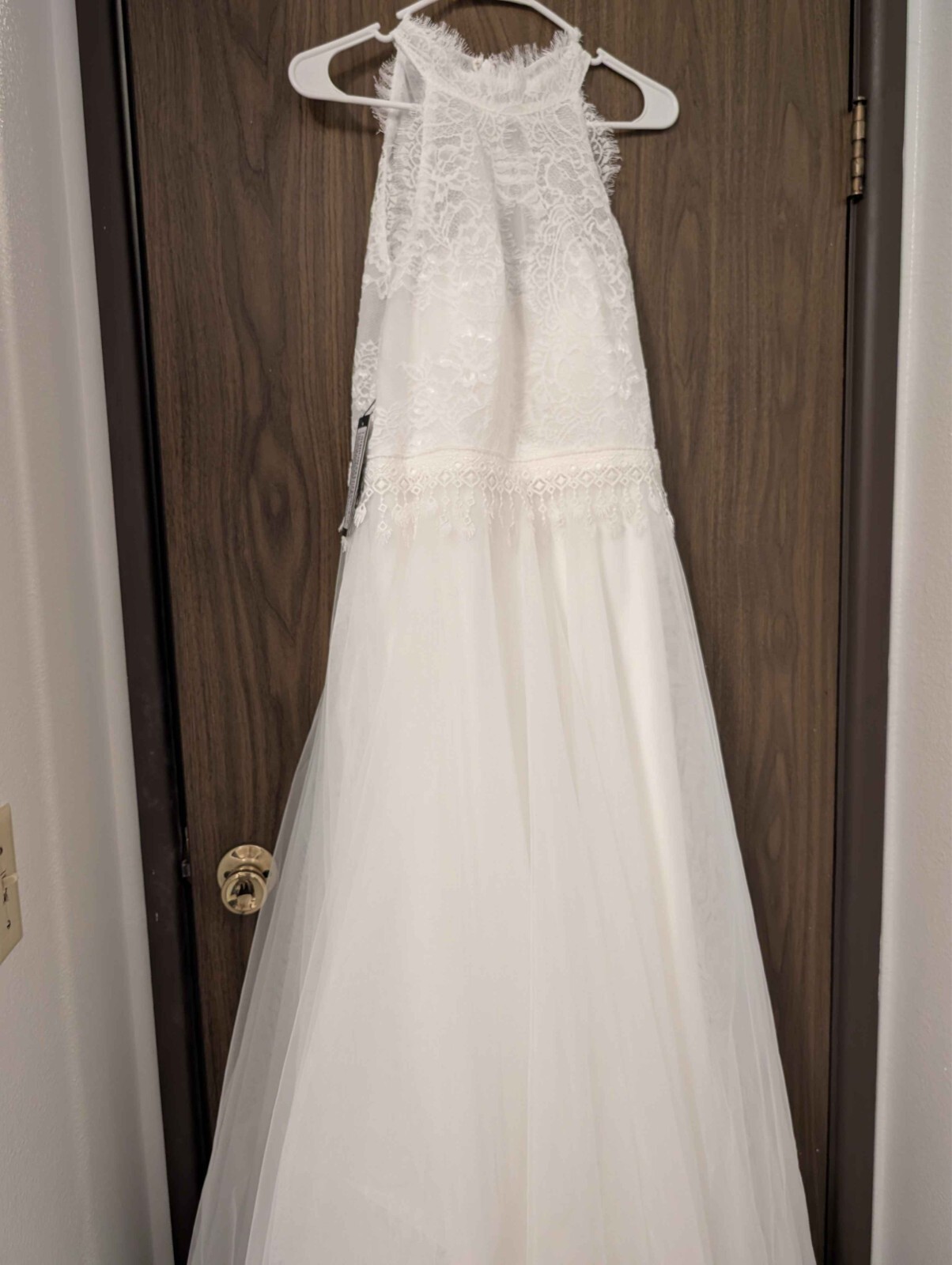 Cocomelody Size 16 Wedding Dress A-Line Halter Neck