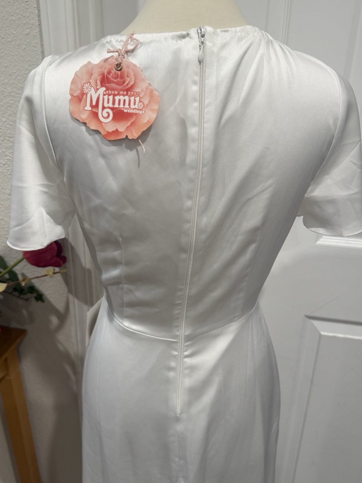 Show Me Your Mumu White Short Sleeve V Neck Sheath Wedding Dress Small