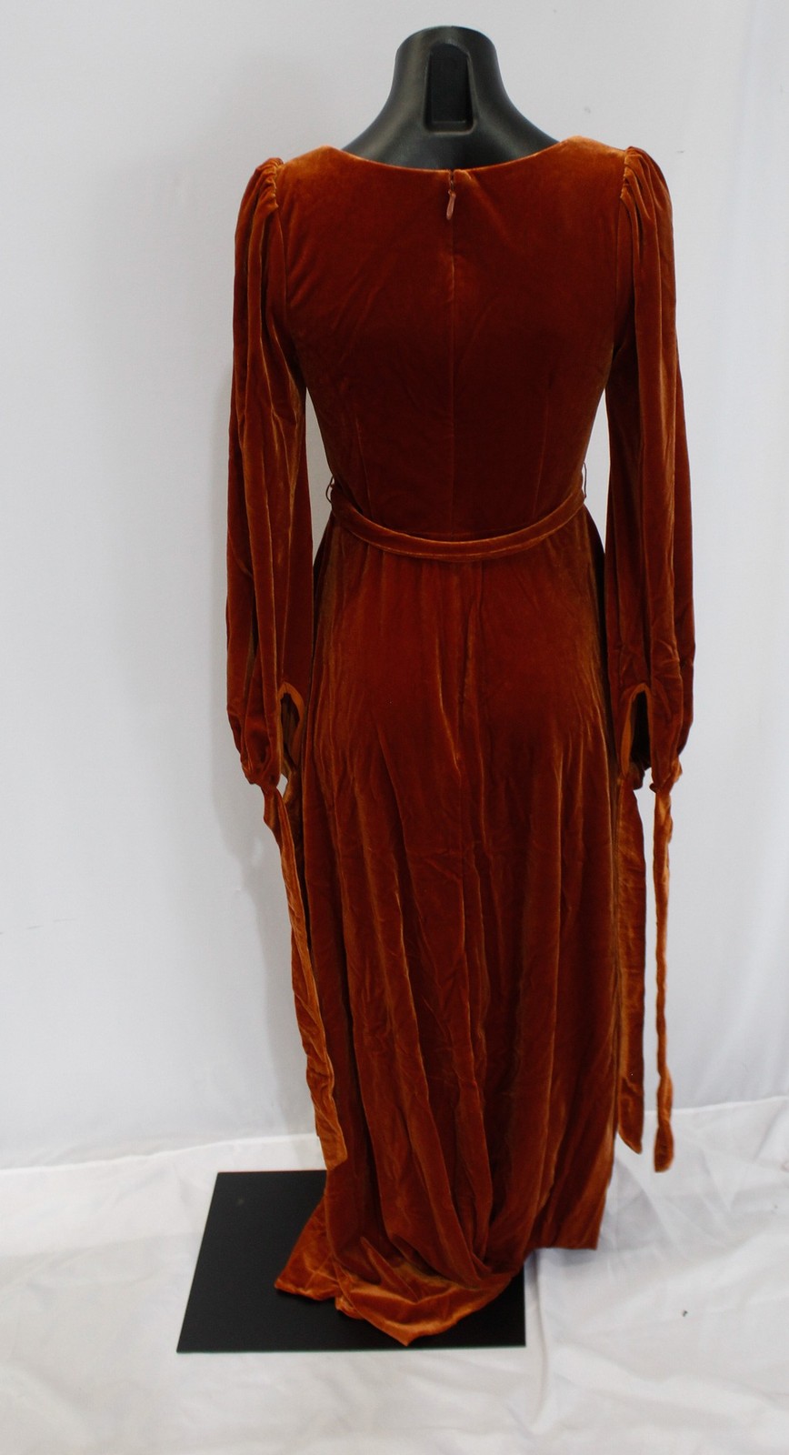 Azazie Women’s Leonia A-Line Long Sleeve Velvet Dress AP2 Burnt Orange Size: A4