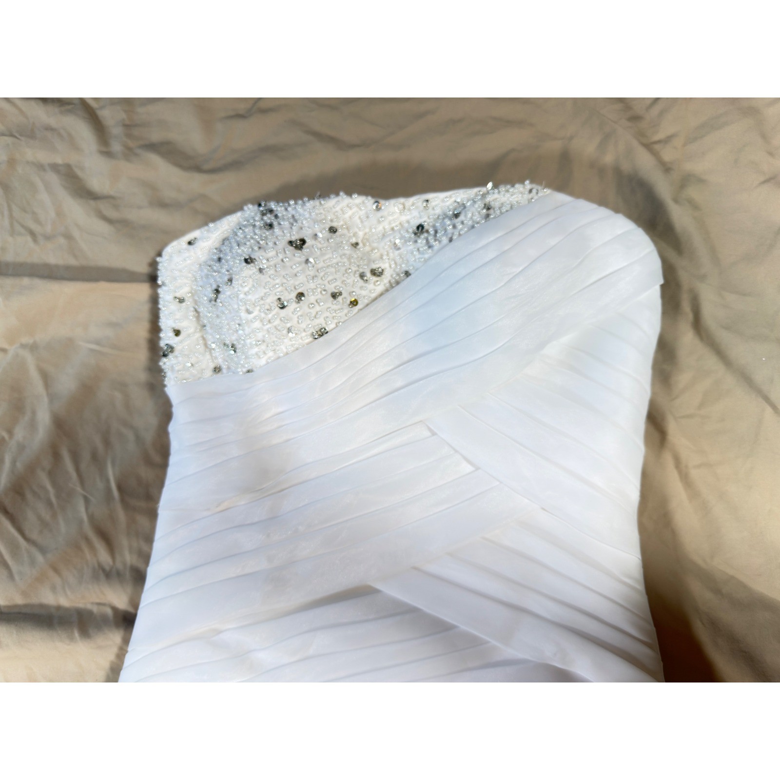 Organza Wedding Gown Women Size 4 White Beaded Ruffle Mermaid Strapless