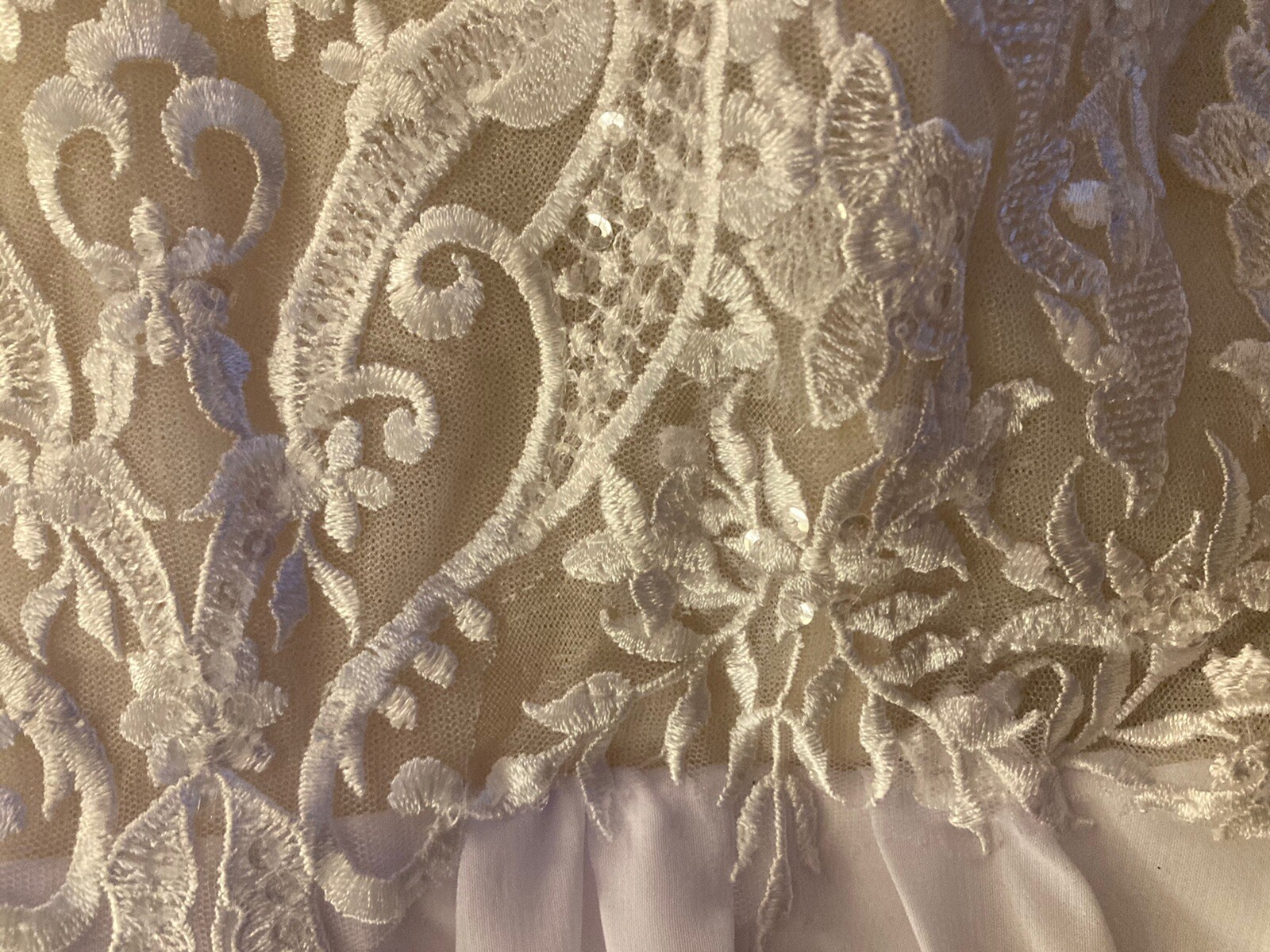 Warm Notices Wedding Dress OSFM Gown White Sequins Embellished Corset Slit NWT