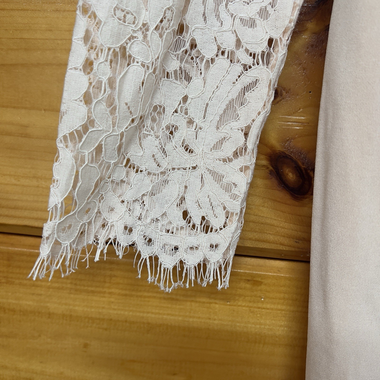 Lulus Floral Lace Long Sleeve High Neck Wedding Gowm Size M -NWT Pale Pink